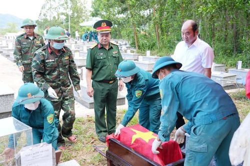 Huế hoàn thành khai quật hơn 7.200 phần mộ liệt sĩ