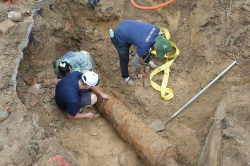 Phát hiện súng thần công 168 năm tuổi tại Di tích quốc gia đặc biệt Thành Điện Hải