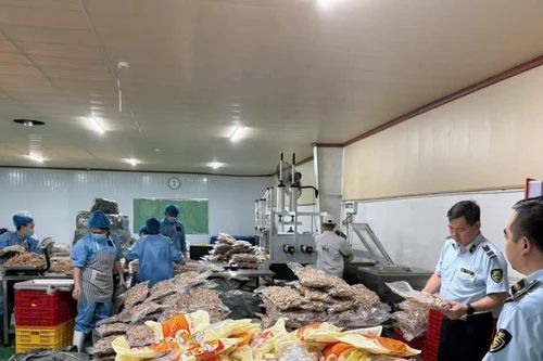 Lào Cai: Xử lý hơn 1.900 vụ buôn lậu, gian lận thương mại và hàng giả