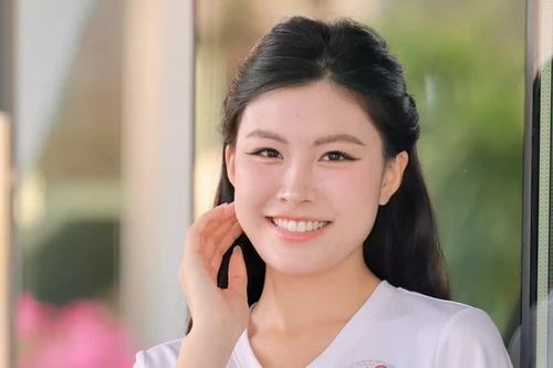 Thí sinh Hoa hậu Việt Nam là cháu gái Quách Ngọc Ngoan, nhận học bổng từ 6 đại học Mỹ