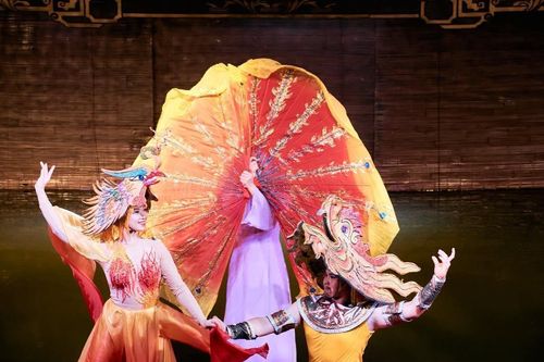 Đưa công nghệ vào nghệ thuật biểu diễn: Điểm dừng nào cho sự sáng tạo?