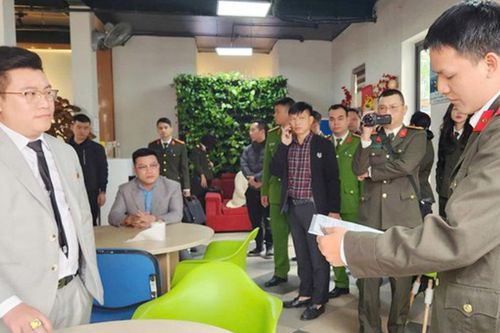 Xét xử ông chủ Công ty Triệu Nụ Cười Hồ Quốc Thân cùng các đồng phạm
