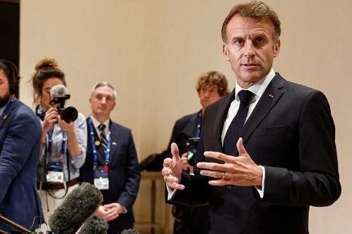 Tổng thống Macron bác bỏ cáo buộc của ông Trump về bạo loạn ở Pháp