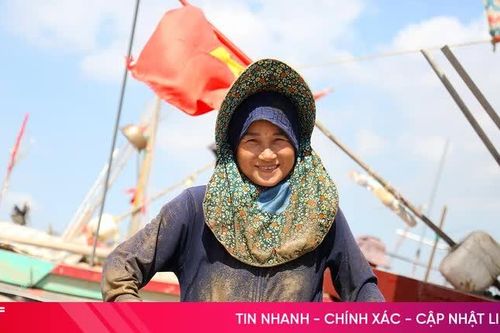 Ngư dân Tiên Điền trúng đậm cá mòi