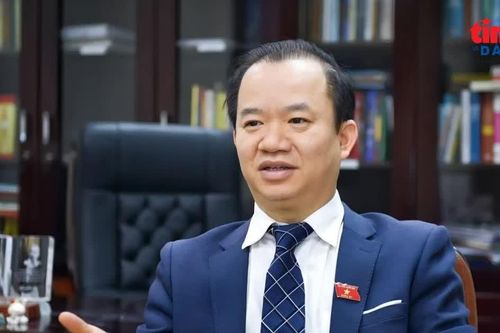 Làm giàu chính đáng phải đi đôi với trách nhiệm nêu gương