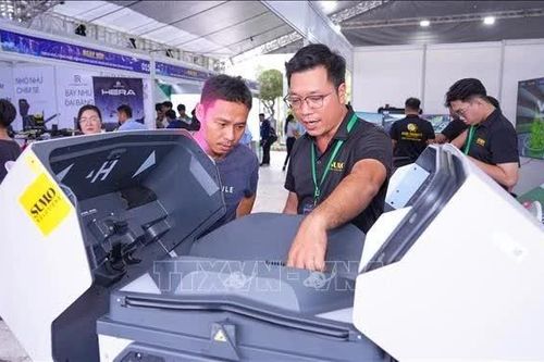 Lấy khoa học, công nghệ và đổi mới sáng tạo làm động lực nâng cao