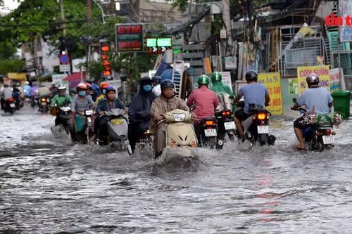 Chống ngập tại TP Hồ Chí Minh đầu tư lớn, cần giải pháp căn cơ