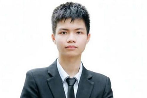 Chàng trai Ninh Bình chinh phục 2 Huy chương Vàng quốc tế môn Thiên văn học và Vật lý thiên văn