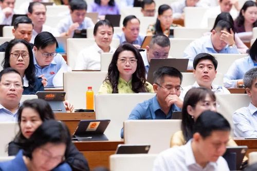 Đề xuất siết các khoản thu của chủ đầu tư trước khi được phép huy động vốn