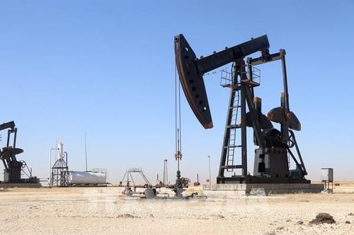 Giá dầu Brent tăng vượt mức 111 USD/thùng do căng thẳng tại Trung Đông leo thang