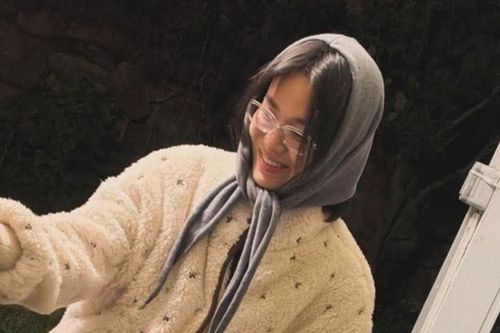 Song Hye Kyo để lộ nhan sắc thật ở tuổi 44 qua một bức ảnh