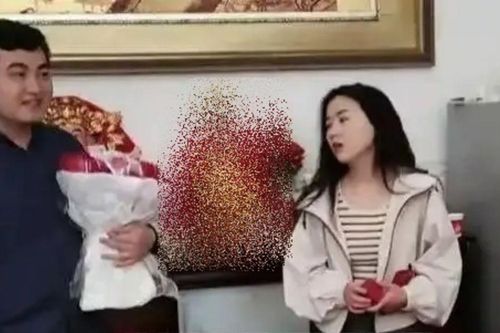 Chàng trai gom hơn 1 tỷ đồng tiền sính lễ, cô gái vẫn khó chịu vì một điều trong ngày đính hôn