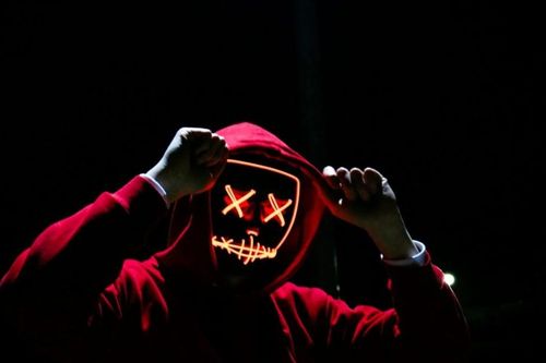 Hacker dùng tác nhân AI, tấn công hơn 100 website doanh nghiệp