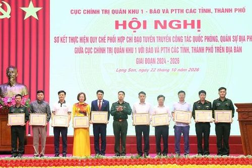 Quân khu 1 sơ kết công tác phối hợp tuyên truyền quốc phòng, quân sự địa phương giai đoạn 2024 - 2026