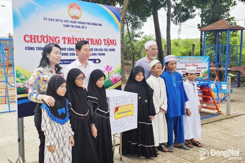 Dấu ấn từ những công trình văn hóa