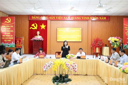 Giám sát công tác giảm nghèo tại 2 xã Long Phước, Xuân Đường