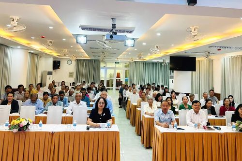Tập huấn về thành lập, quản lý, vận hành Câu lạc bộ Liên thế hệ tự giúp nhau