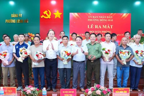 Phường Đông Hải ra mắt 21 đội dân phòng phòng cháy, chữa cháy và cứu nạn, cứu hộ