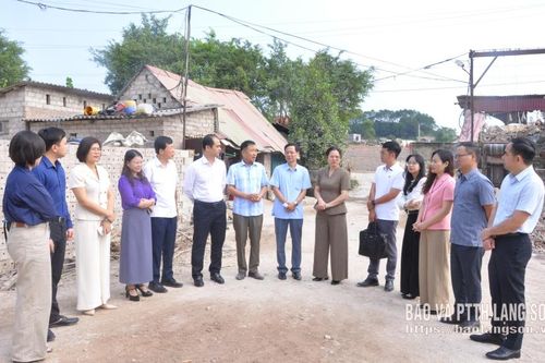 Đoàn khảo sát của Ủy ban Trung ương MTTQ Việt Nam làm việc tại Lạng Sơn