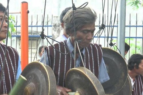 Giữ nhịp cồng chiêng của đồng bào Chơ-ro ở Hoài Đức