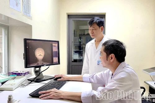 Thầy thuốc Ưu tú Phan Kim Trọng - bền bỉ “giữ lửa” y tế cơ sở