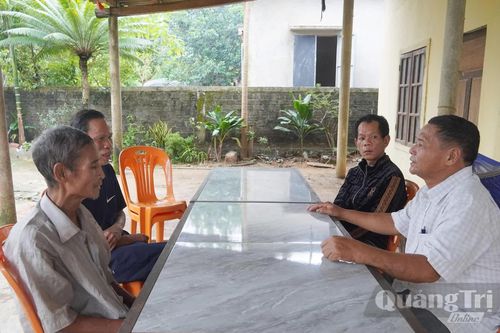 Hạt nhân đoàn kết