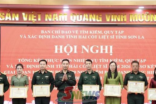 Sơ kết giai đoạn 1 'Chiến dịch 500 ngày đêm đẩy mạnh thực hiện tìm kiếm, quy tập và xác định danh tính hài cốt liệt sĩ'