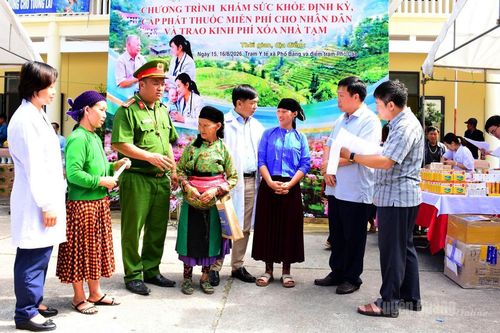 Chủ động chăm sóc sức khỏe toàn Dân
