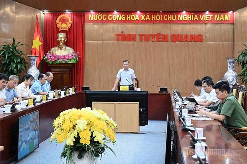 Tập trung tháo gỡ khó khăn, đẩy nhanh giải ngân vốn các chương trình mục tiêu quốc gia