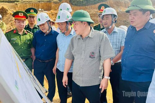 Đẩy nhanh tiến độ thi công, đảm bảo chất lượng Dự án xây dựng Trường PTNT liên cấp TH&THCS xã Lũng Cú và xã Thắng Mố