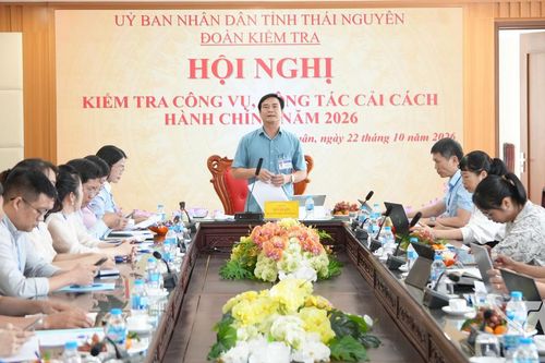 Kiểm tra công vụ, cải cách hành chính tại phường Vạn Xuân