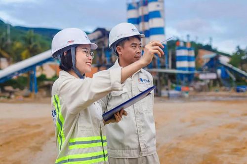Nhân lực ngành Xây dựng: Thu hẹp khoảng cách từ giảng đường đến công trường