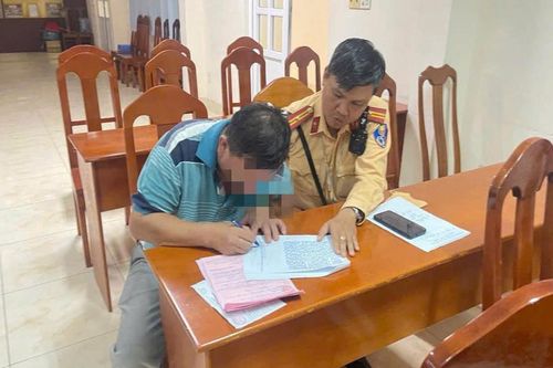 Lâm Đồng: Xử lý lái xe khách và chủ phương tiện vi phạm thời gian lái xe