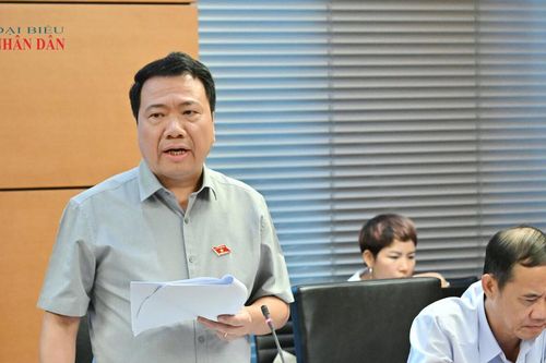 Dự thảo Luật Nhà ở (sửa đổi): Cần có chính sách nhà ở phù hợp cho cán bộ, công chức