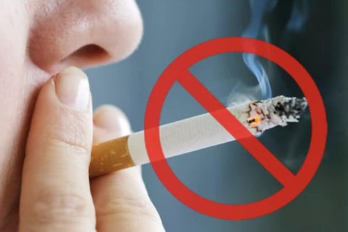 Đề xuất cấm bán thuốc lá cho người sinh từ năm 2010