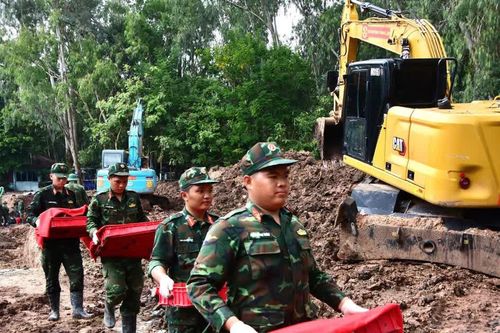 Tiếp tục phát hiện thêm nhiều hài cốt liệt sĩ tại Công viên Lê Thị Riêng
