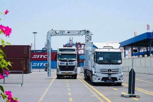 Thương nhân có 30 ngày nộp hồ sơ hải quan với hàng mua gom của cư dân biên giới