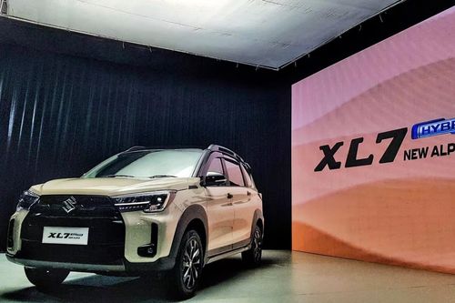 Tin xe ngày 22/10: Suzuki XL7 2026 sắp về Việt Nam, Fortuner mới hẹn ngày ra mắt