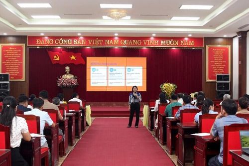 Chuyển đổi số ở Lào Cai: Từ 'Thôn số' đến mạng lưới 'Người bản số'