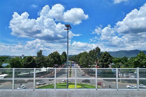 Cận cảnh 'bức tường' chống ồn đầu tiên trên đường nối cao tốc Biên Hòa-Vũng Tàu