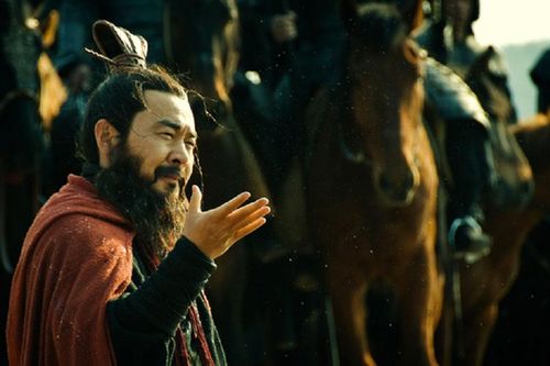 Vế sau của câu 'nhắc Tào Tháo, Tào Tháo đến' rất thú vị nhưng ít người biết