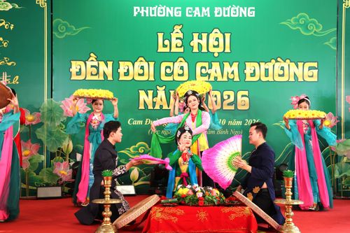 Đông đảo người dân đến dự lễ hội Đền Đôi Cô Cam Đường năm 2026