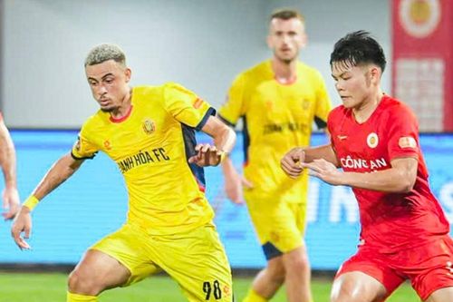 Đình Bắc ghi bàn, Công an Hà Nội hòa Thanh Hóa 1-1
