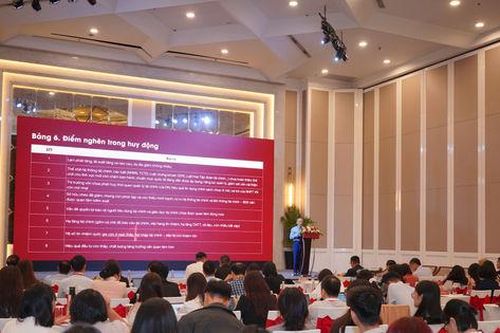 Khơi thông dòng vốn, không thể chỉ trông vào tín dụng ngân hàng
