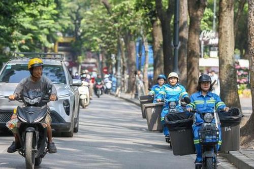 Đổi mới phương thức, giảm sức lao động cho công nhân môi trường
