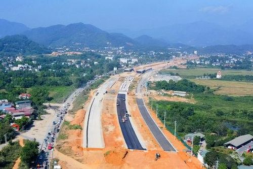 Tuyến đường 5.200 tỷ đồng nối mạch giao thương Hà Nội với các tỉnh Tây Bắc trên chặng nước rút