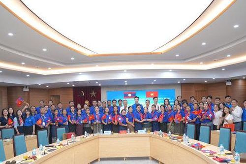 Tăng cường giao lưu, trao đổi kinh nghiệm công tác Đoàn, Đội giữa Hà Nội và Viêng Chăn
