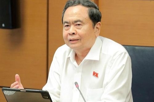 Chủ tịch Quốc hội: Phải kiểm soát mạnh tình trạng đầu cơ, thổi giá đất