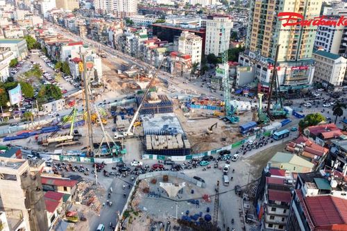 Hà Nội phân luồng giao thông nút Nguyễn Chí Thanh để thi công cầu vượt