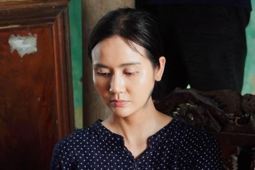 Huyền Lizzie phủ sóng mạng xã hội